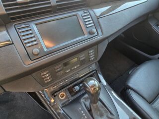 BMW X5 4.4 235kW