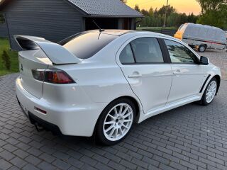 Mitsubishi Lancer Evolution X 2.0 217kW