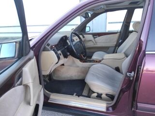Mercedes-Benz E 200 2.0 R4 100kW