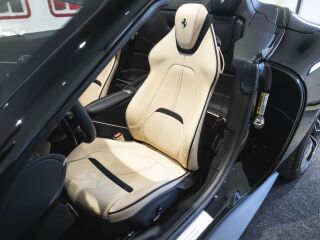 Ferrari Roma Spider 3.9 V8 456kW