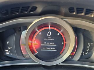 Volvo V40 Inscription 2.0 88кВ