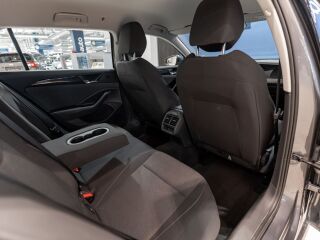 Volkswagen Passat City 1.5 110kW