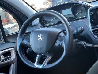 Peugeot 2008 1.4 R4 50kW
