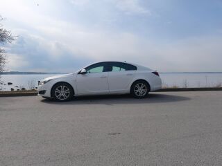 Opel Insignia 2.0 125кВ