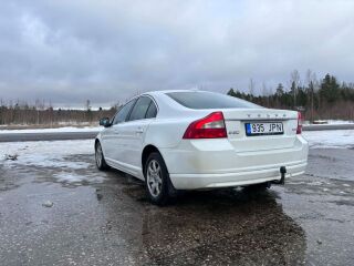 Volvo S80 2.4 120kW