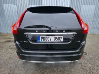 Volvo XC60 Momentum Onyx Black 2.0 D4 140kW