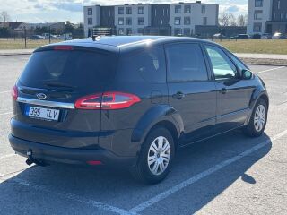 Ford S-MAX 2.0 103kW