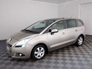 Peugeot 5008 Elegance 1.6 115кВ