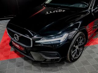 Volvo V60 D4 Momentum 2.0 140kW