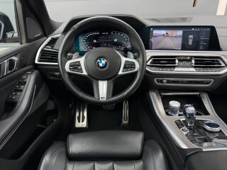 BMW X5 M-Sportpakett Facelift 3.0 195kW