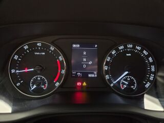 Skoda Octavia Combi Ambition 1.5 110кВ