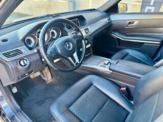 Mercedes-Benz E 220 2.1 125kW