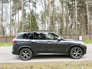 BMW X5 M50 D M Performance 3.0 294кВ