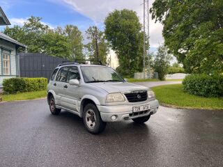 Suzuki Grand Vitara 2.0 94kW