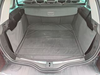 Renault Espace Initiale Paris 2.0 139kW