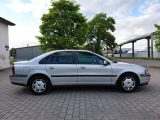 Volvo S80 2.5 R5 103kW