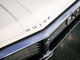 Buick LeSabre Custom 7.5 V8 275kW