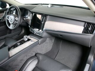 Volvo V90 Cross Country AWD ULTIMATE XENIUM LUXURY FULL 2.0 B5 KERS Mild Hybrid MY22 183kW