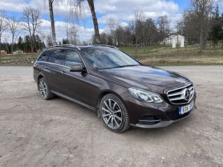 Mercedes-Benz E 350 BLUETEC 4MATIC 3.0 V6 190kW