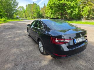 Skoda Superb 1.4 110kW