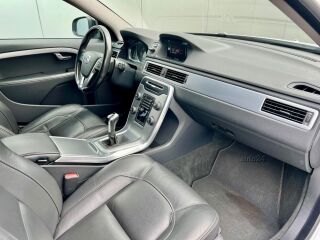 Volvo V70 Summum Facelift Black Edition 2.0 D3 110kW