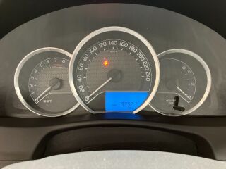 Toyota Auris 1.6 97kW