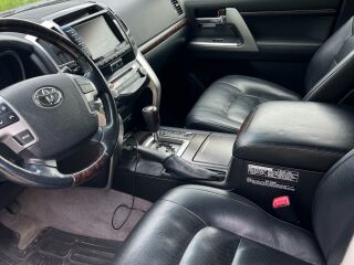 Toyota Land Cruiser 4.5 200kW