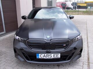 BMW i5 M60 xDrive M Sportpackage Pro 442кВ