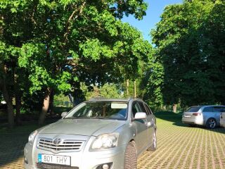 Toyota Avensis 2.0 93kW