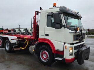 Volvo FM 380 6X2*4 279kW