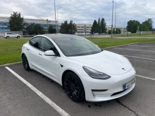 Tesla Model 3 Performance 155кВ
