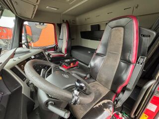 Volvo FM 460 8x2*6 345kW