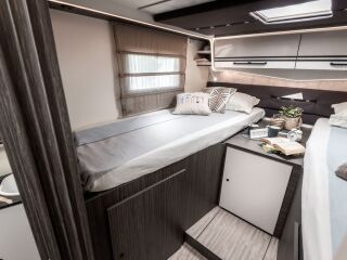 McLouis NEVIS 873 LUXURY - ALL INCLUSIVE - TRUMA DIESEL -  2.2 R4 Multijet 3  EURO 6E 132kW