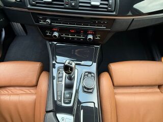 BMW 530 D Touring Sportpakett EU6 3.0 R6 TDI 190kW
