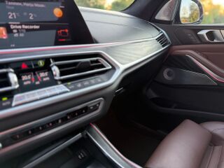 BMW X7 3.0 195kW