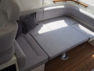 Marex Sun Cruiser 310 Volvo Penta D6-380 EVC DPI 380hp S 5.5 R6