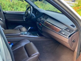 BMW X5 3.0 180кВ