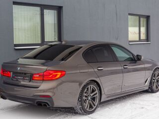 BMW M550 i xDrive Individual Shadowline G30 4.4 V8 Bi-Turbo N63R 340kW