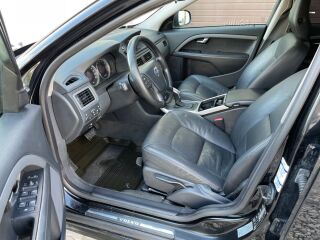 Volvo V70 Kinetic 2.0 157kW