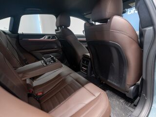 BMW i4 M60 442кВ
