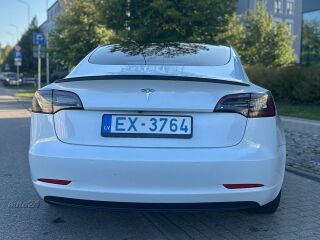 Tesla Model 3 SR+ 239kW