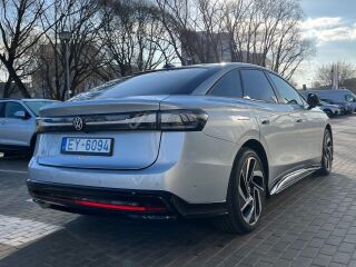 Volkswagen ID.7 PRO 210kW