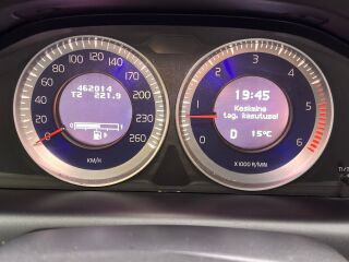Volvo XC60 D4 R-Desing 2.4 120kW