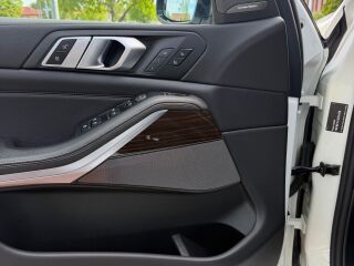 BMW X5 M50 3.0 294kW