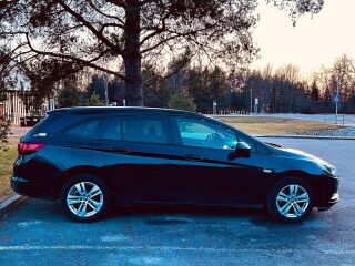 Opel Astra Sports Tourer+ 1.6 100кВ