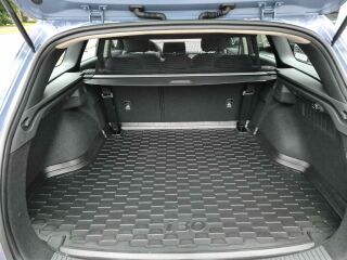 Hyundai i30 Fresh Plus 1.5 DPi 71kW
