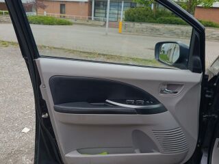Mitsubishi Grandis 2.0 100kW