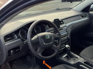 Skoda Superb 1.8 118кВ
