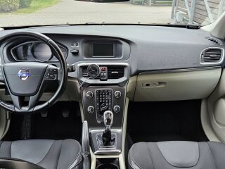 Volvo V40 2.0 R5 110kW