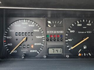 Volkswagen Golf Country 1.8 72кВ